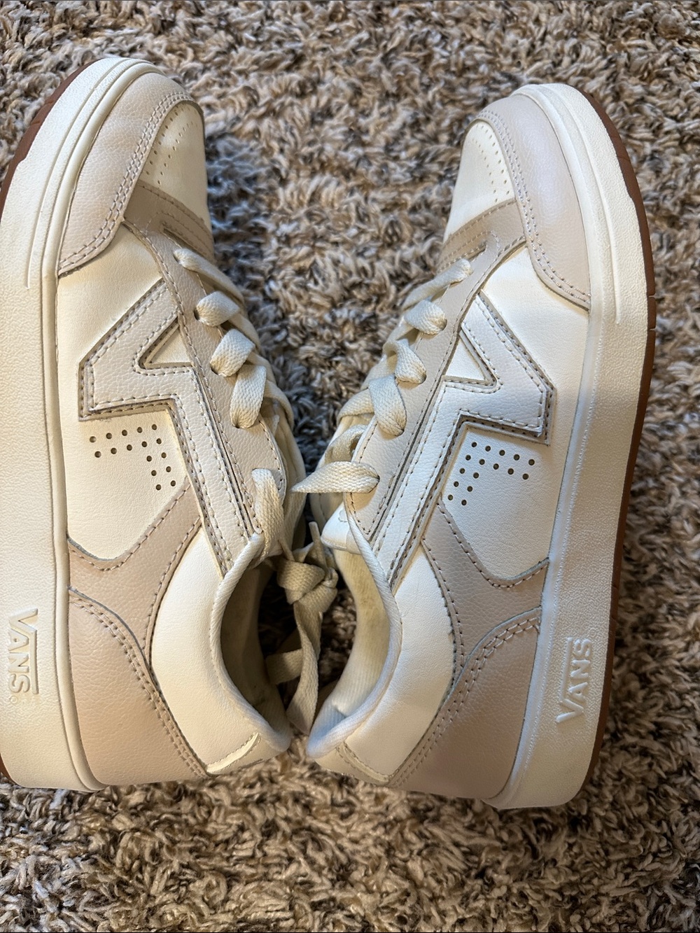 Women's Vans 6.5 - Picture 6 of 13